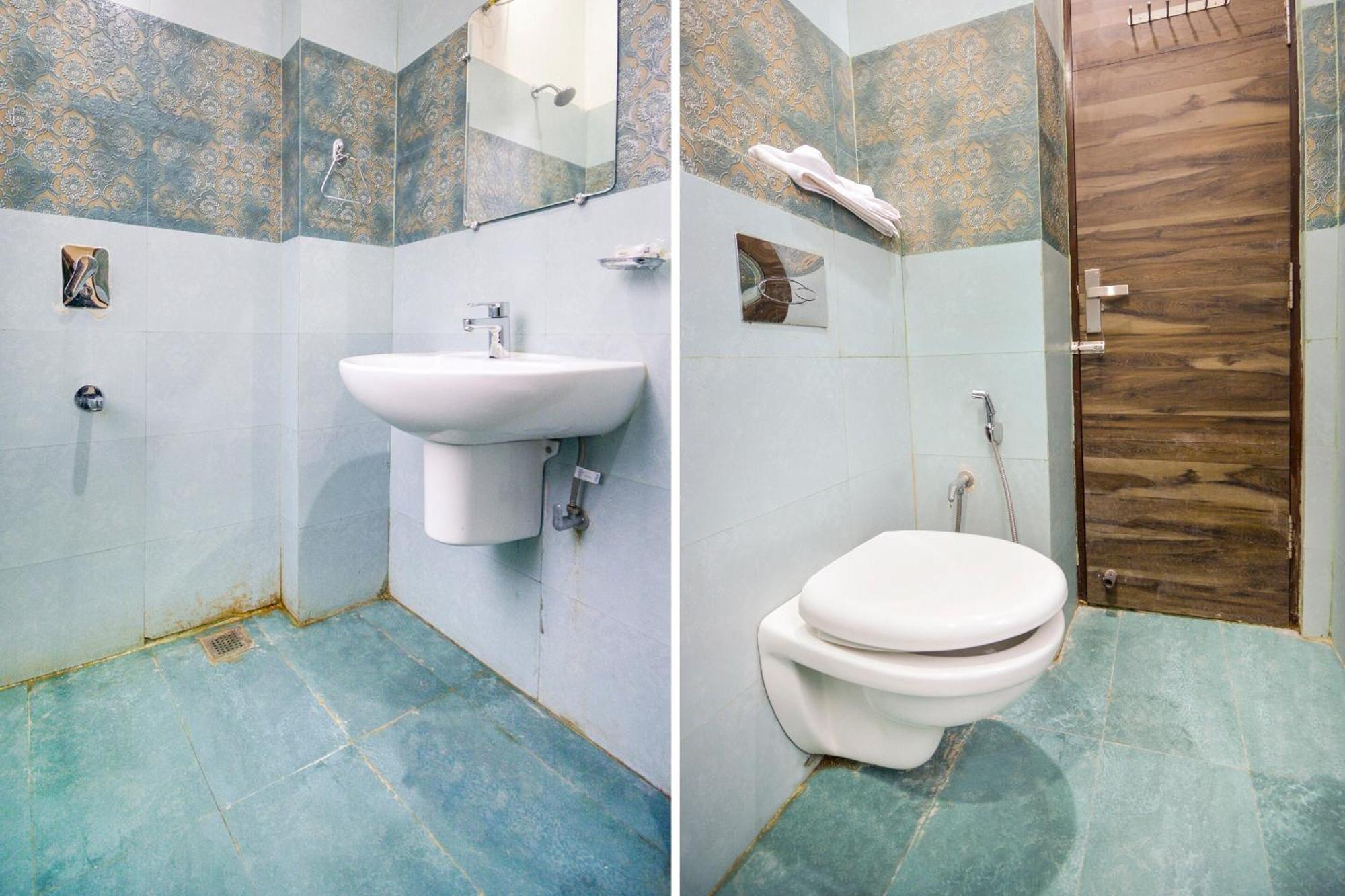 Capital O Moments Inn Amritsar Exterior photo